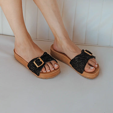 Futura Nero